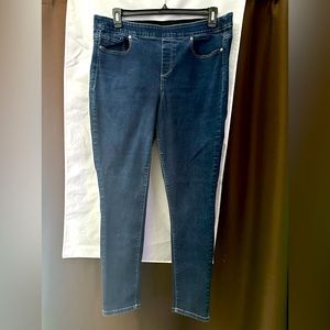 Maurice’s jeggings size 18
